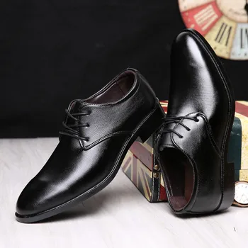 Nove moške usnjene čevlje poslovno obleko Britanski Vogue priložnostne zapatos de hombre moških priložnostne naravnega usnja loafers