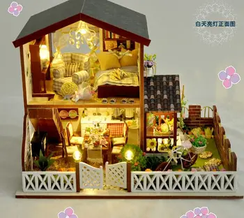 Novo prišli Božično DARILO DIY sanjske počitnice Lesena Lutka Hiša S Pohištvom Lutke z glasbo 3D Puzzle Lutke Igrače Darila